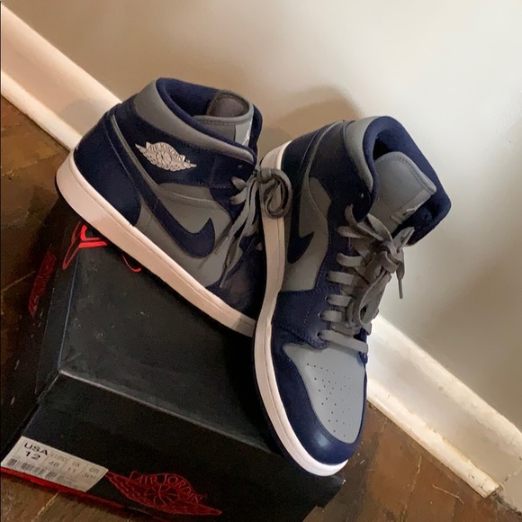 jordan 12 georgetown